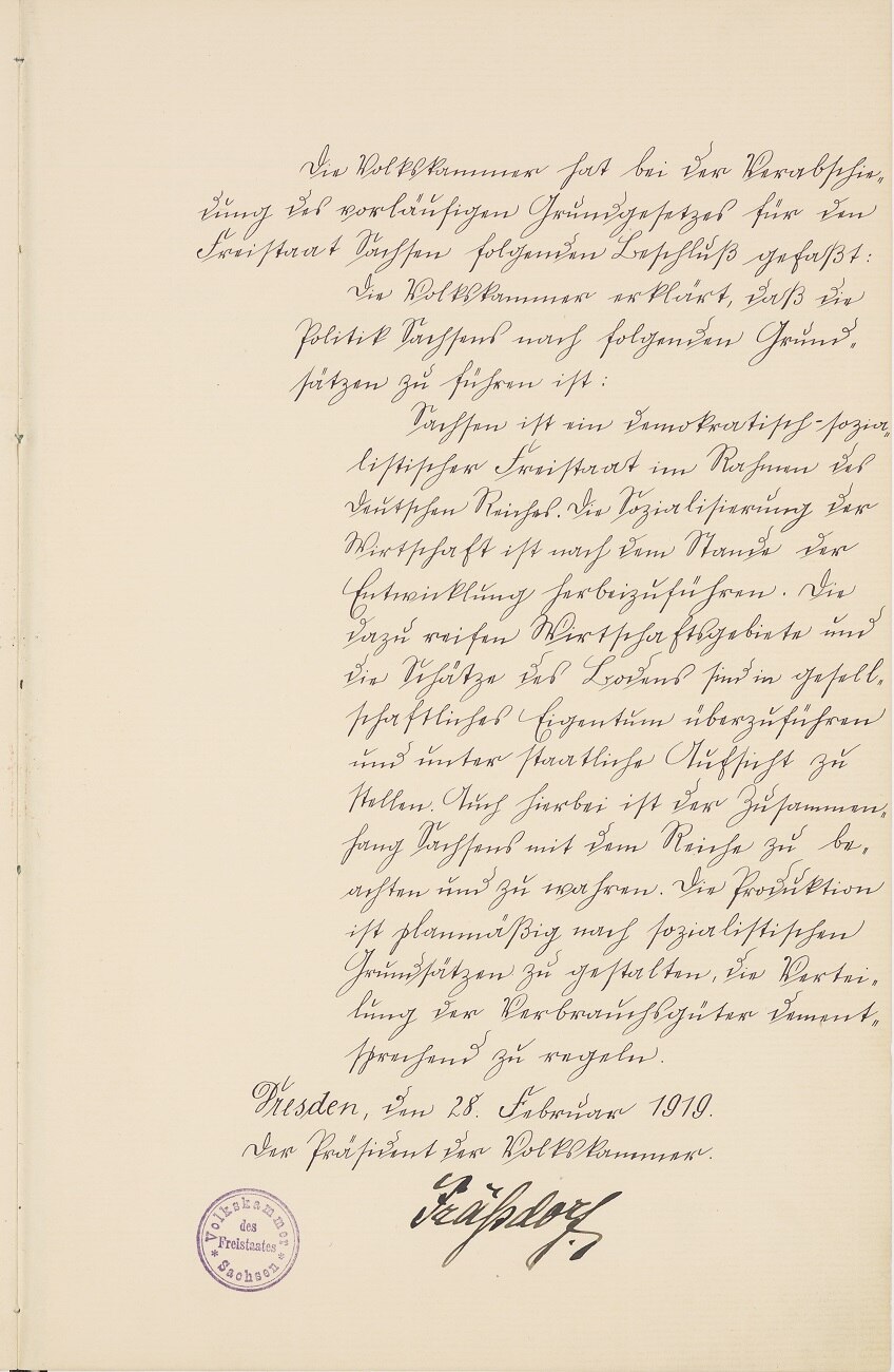 Handschriftliche Ausfertigung des vorläufigen Grundgesetzes für den Freistaat Sachsen von 1918