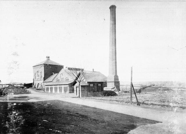 Außenansicht des Victoriaschachts in Oelsnitz etwa 1890-1900