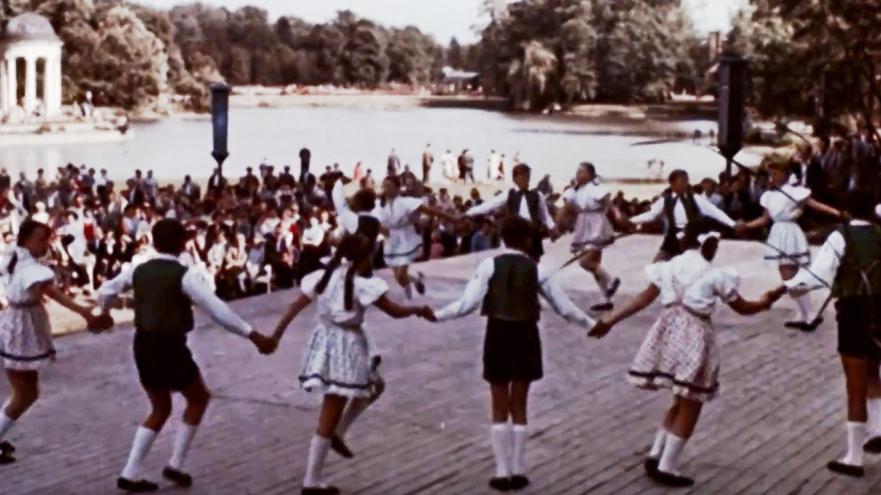 Standbild aus Film »agra - Markkleeberg '59« (Sächsisches Staatsarchiv, Staatsarchiv Leipzig, 20314 agra-Landwirtschaftsausstellung der DDR, Markkleeberg, Nr. AV 20314-0154), © Nutzungsrechte: Sächsisches Staatsarchiv, Film: Agra-Filmstudio